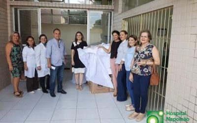 Maísa Cartaxo entrega doações ao Hospital Laureano